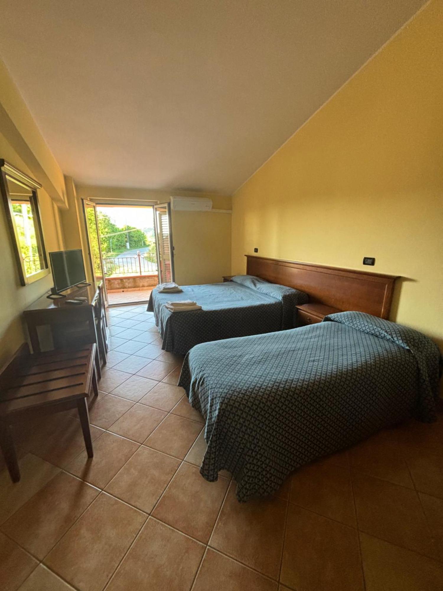 La Nuova Locanda Orsomarso Dış mekan fotoğraf